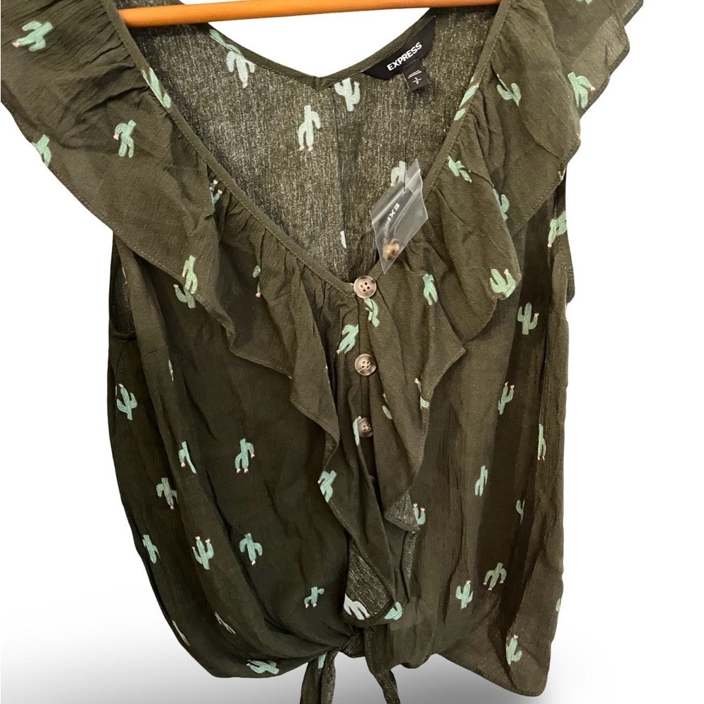 Express Dark Green Cactus Pattern Blouse